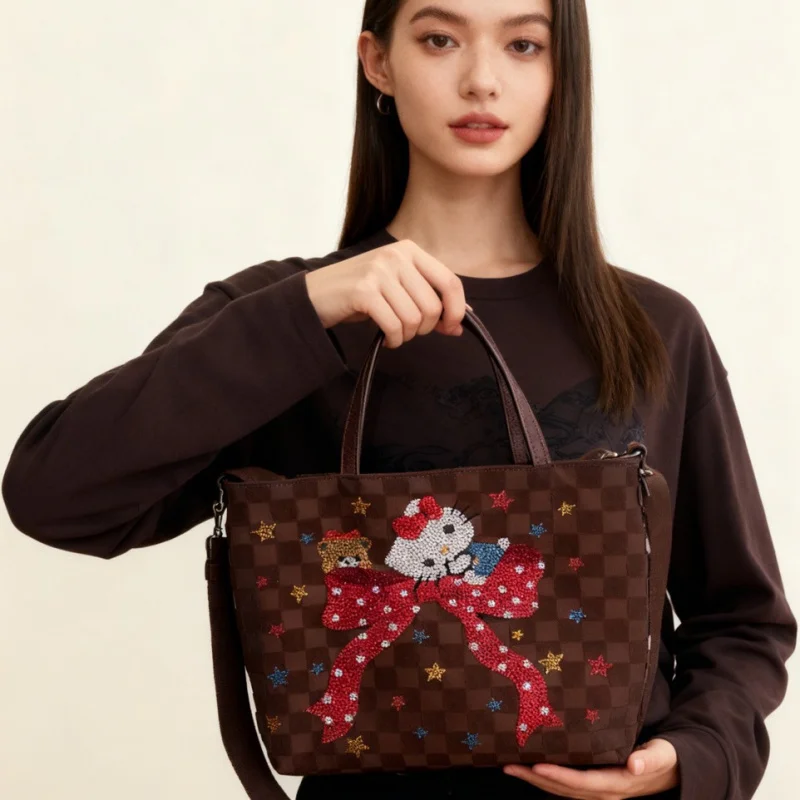 

Новая женская сумка Hello Kitty с бриллиантовой отделкой, модная женская сумка через плечо, вместительная сумка для отдыха и путешествий