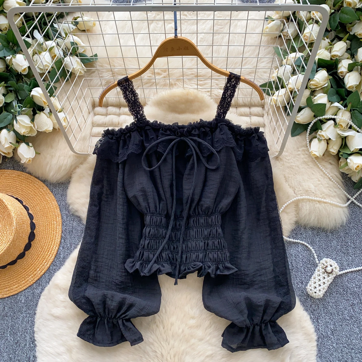 بلوزة أنيقة من الدانتيل الشيفون بأكمام طويلة على الموضة الكورية قميص الخريف القوطي الأنيق ملابس النساء