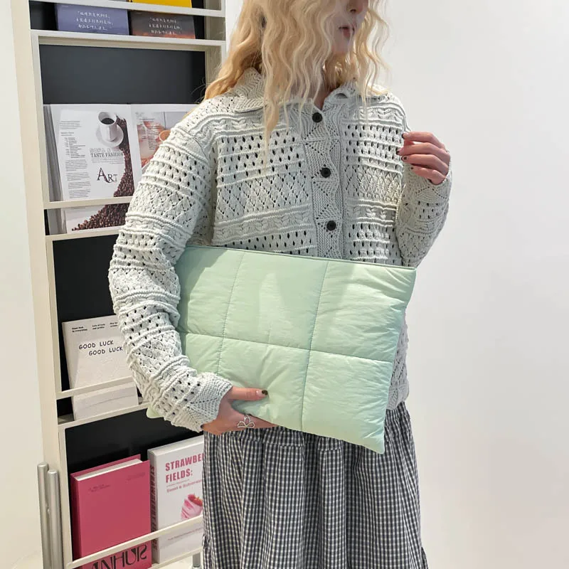 Korean Style Cotton Puff Clutch Bag 13 Inch Laptop Sleeve for MacBook Shockproof Storage Handbag guangzhou high quality bag