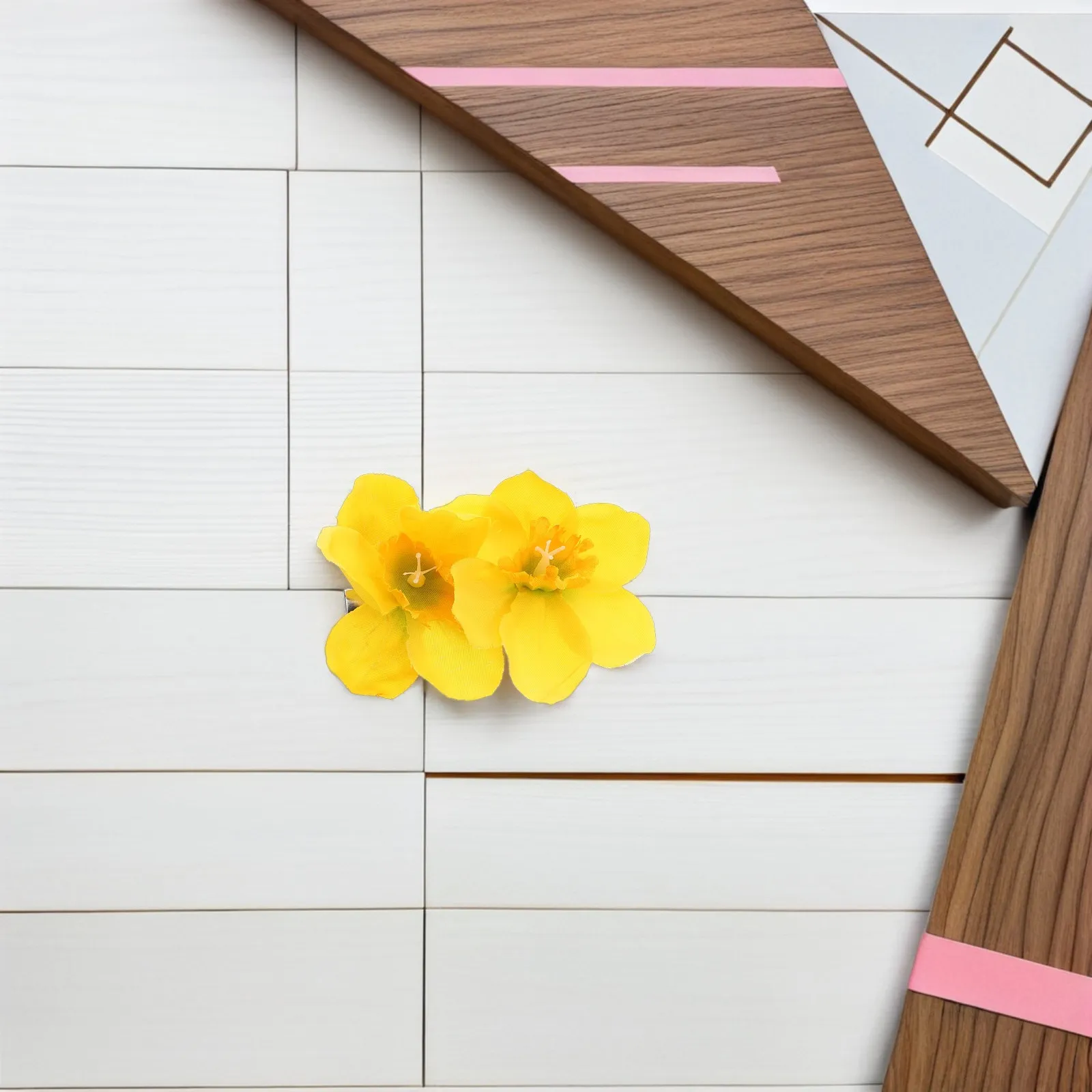 

Daffodil Hairpin Side Bang Hair Clip Women Floral Hair Accessories Cute Charming Chinese Hanfu Traditional Headdress Elegant