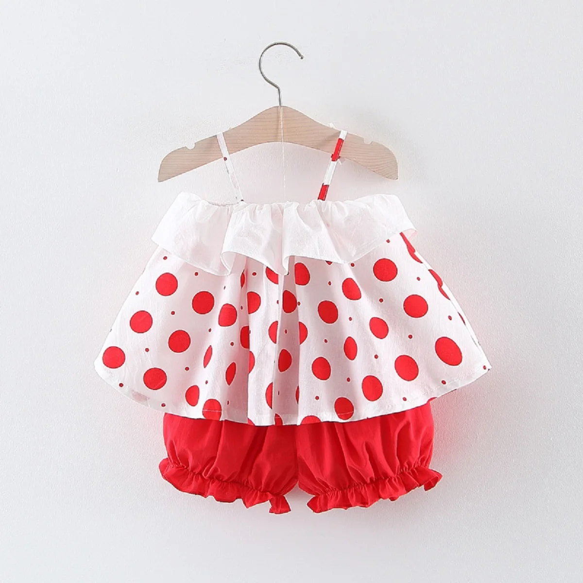 Summer new baby girls suit polka dot print suspender top solid color shorts cute casual holiday two-piece set