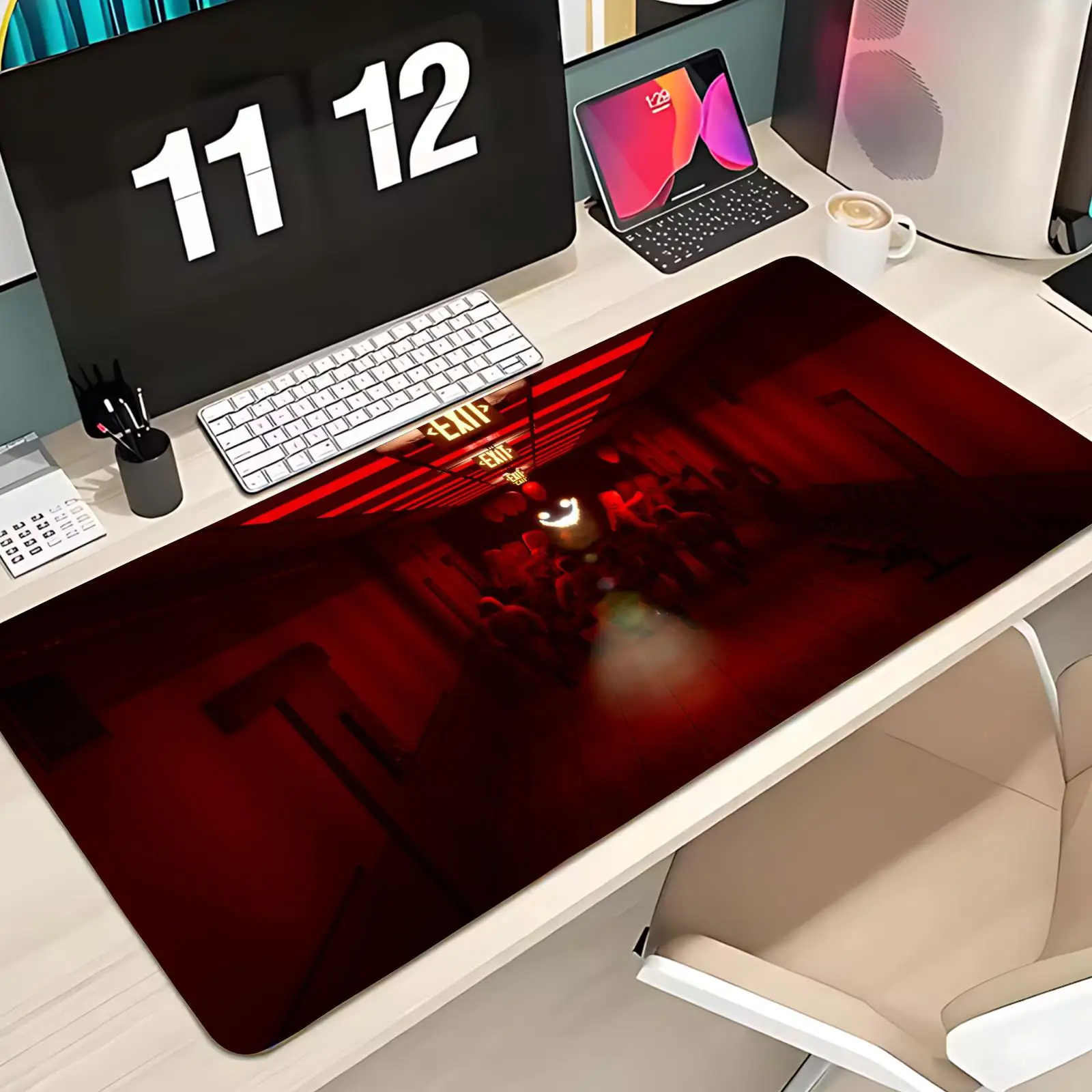 Escape the Backrooms Mouse Pad Large Extended Gaming Mouse Pad Non-Slip Base for Desk,Game And Office
