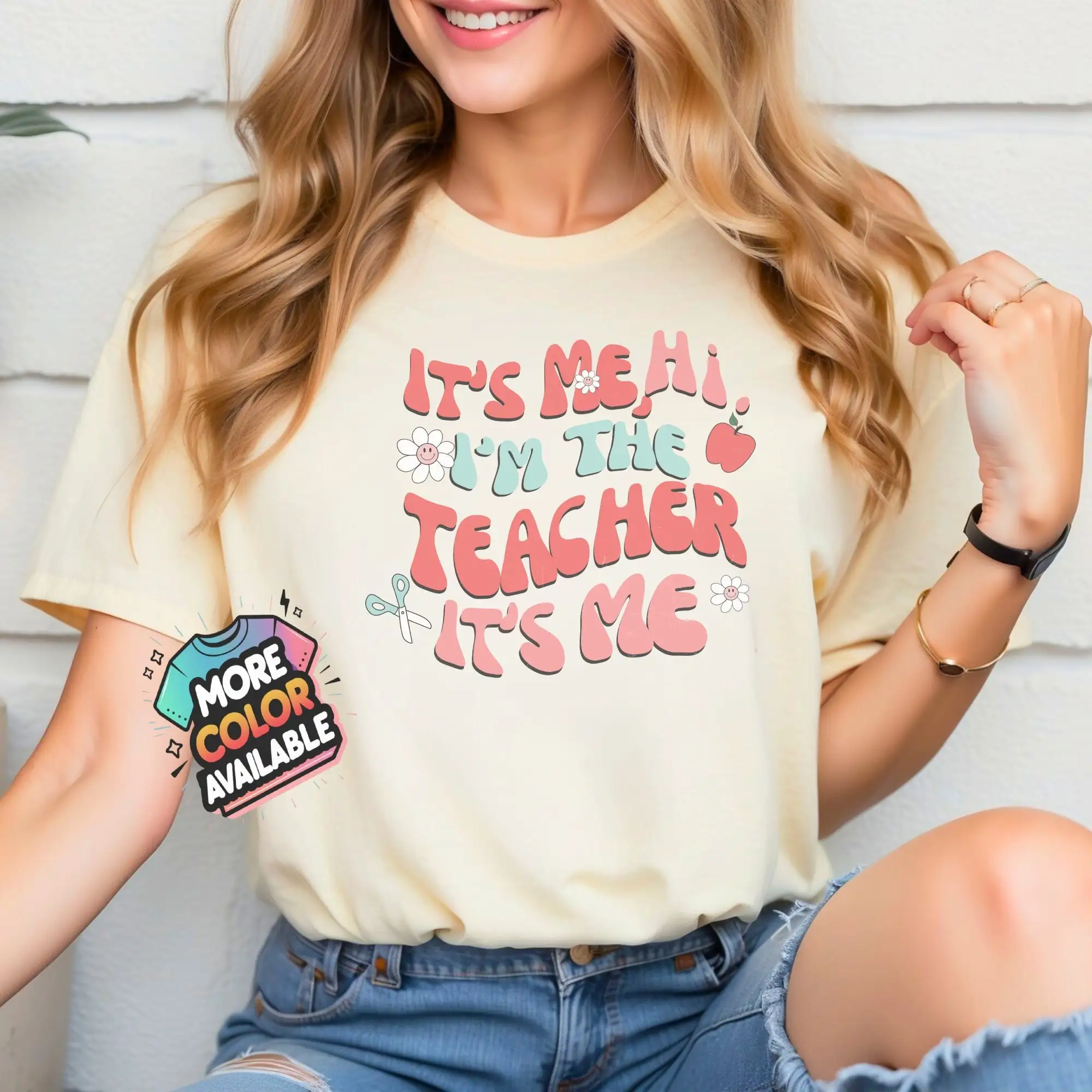 

Teacher T Shirt It'S Me Hi I'M The Fun Teaching