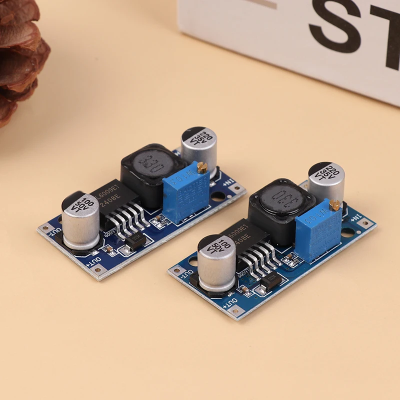 2Pcs XL6009 DC-DC Buck Boost Voltage Converter Power Module 4A 400KHz Adjustable Switch Module 4-32V To 5-35V Power Supply