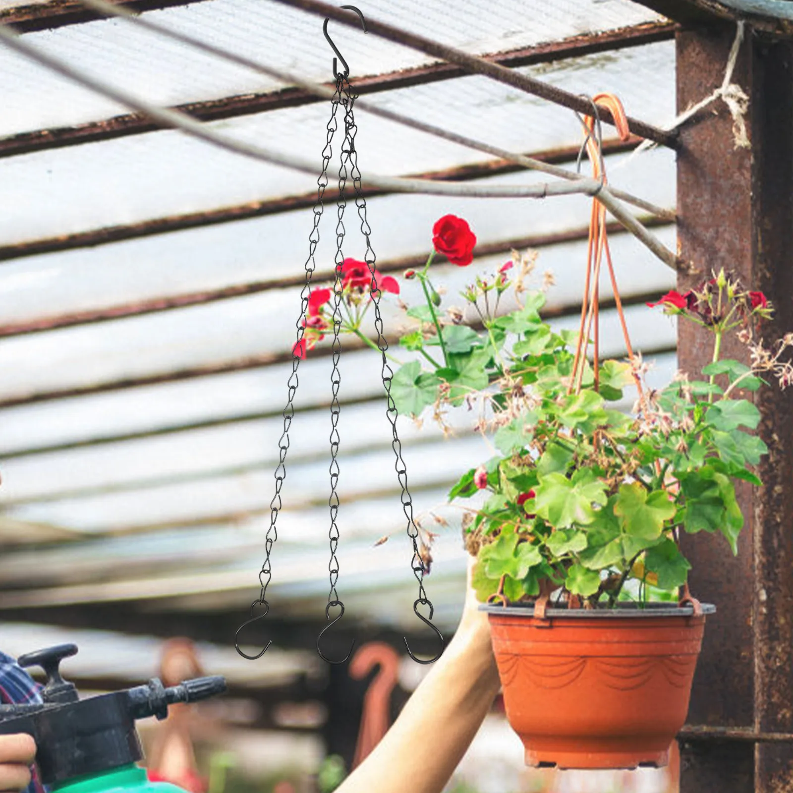 2Pcs Rust Resistant Iron Hanging Chain for Flower Baskets Planters Lanterns Bird Feeders Outdoor Garden Indoor Decor Easy view 6