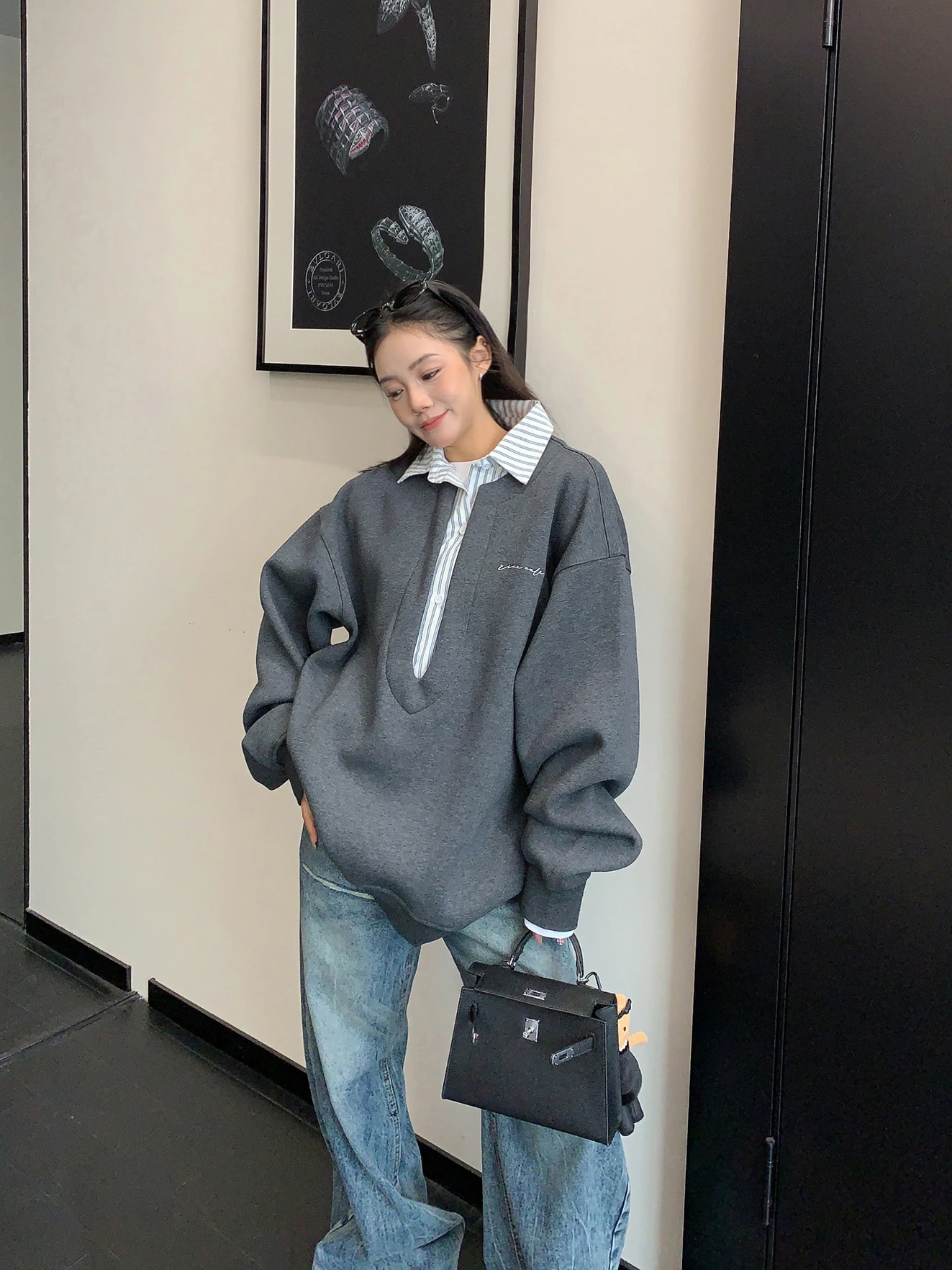 

Oisis Весенняя новинка: женская толстовка с капюшоном в стиле ретро, имитация двухслойности, американский повседневный стиль, свободный крой, высокое качество.