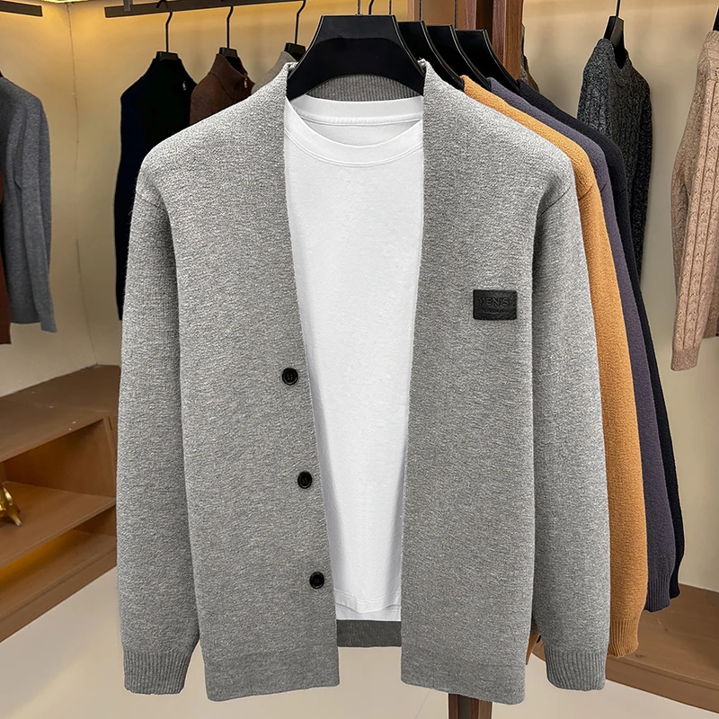 Muffler Men Wool - Light luxury Brand embossed knitted cardigan