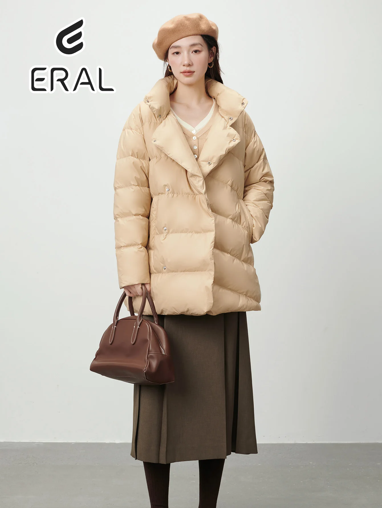 ERAL 2024 New Winter Down Jacket Diagonal Seam Design Waist-Cinching Lapel Design Elegant Solid Color Thick Puffer Jacket Parka