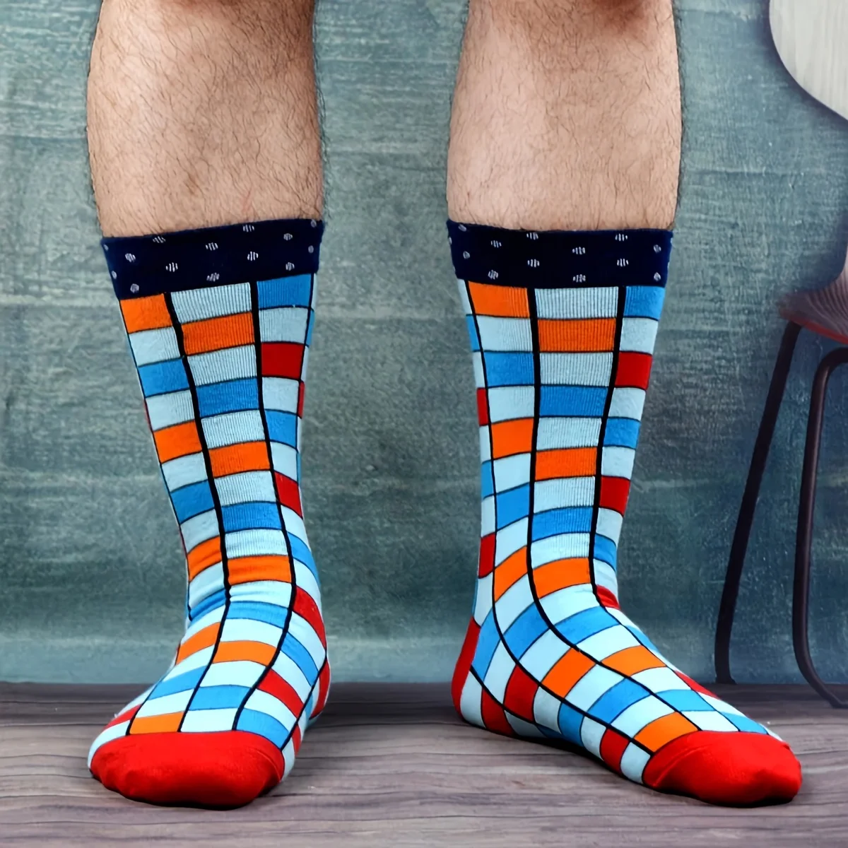 1 Pair Men\'s Trendy Colorful Plaid Pattern Mid-calf Socks, Breathable Comfy Street Style Socks For All Seasons