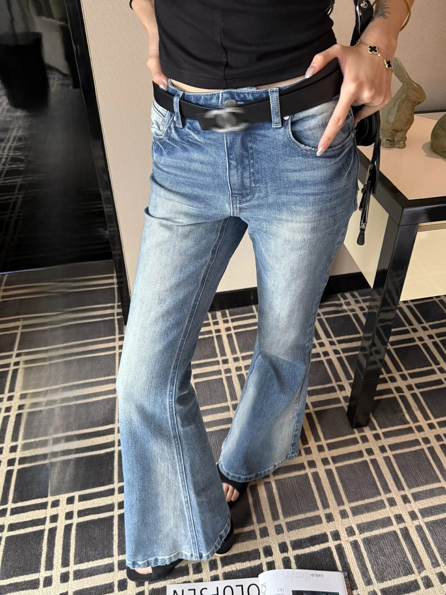 

Light Wa adual Color Women's Bell Bot Jeans Spring Season Straight Leg Long Trousers Comfortable Breathable Cotton Blend