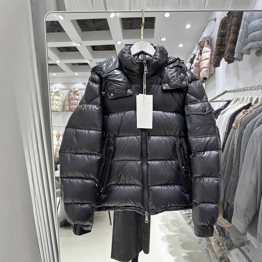 لامعة مقاوم للماء خالية من الغسيل المرأة سترة منفوخة 2025 جديد قصير فضفاض مقنعين أسفل سترات سميكة معطف الشتاء الدافئ