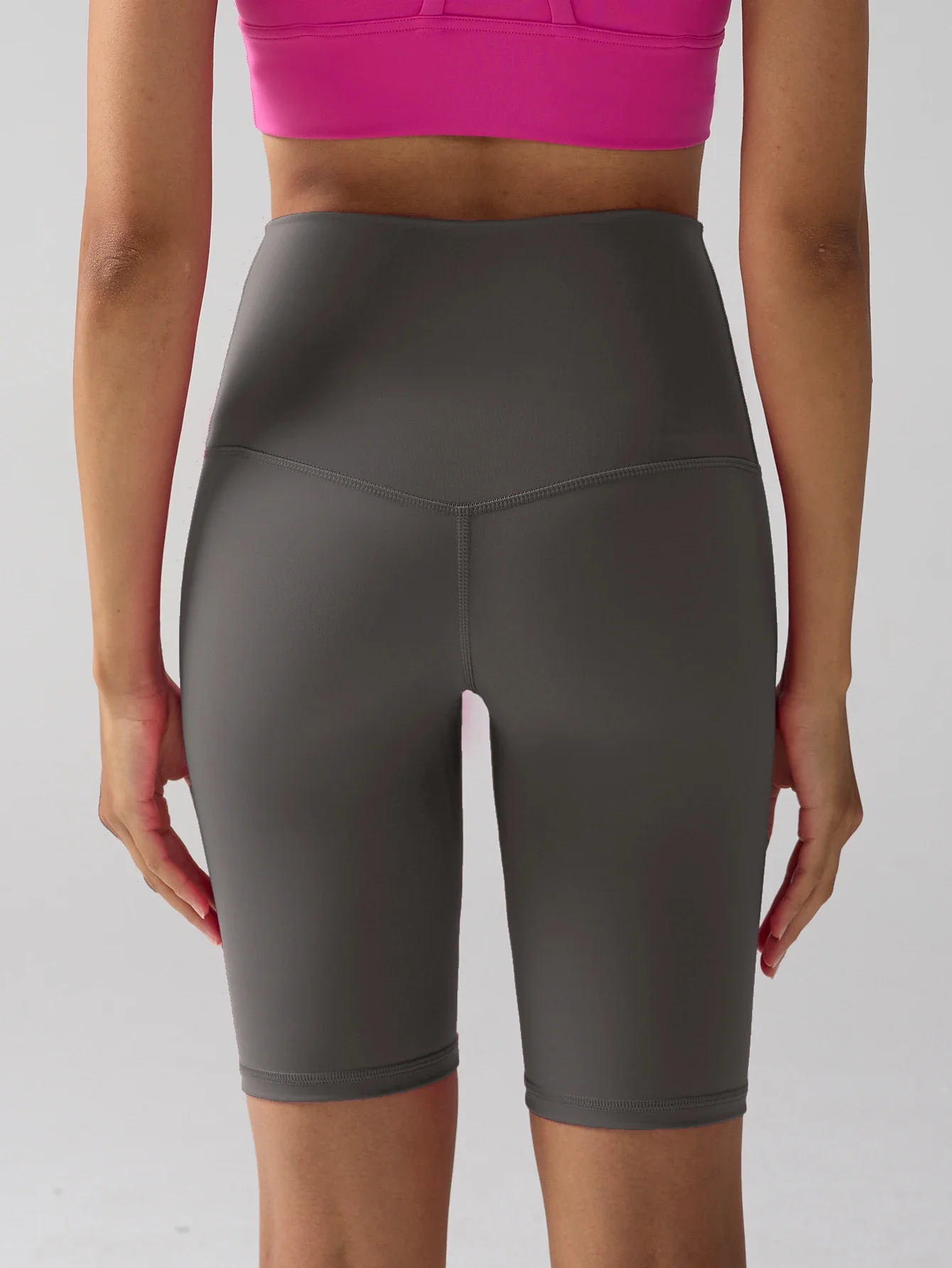 Summer Women's High Waisted Yoga Shorts High Elasticity No Awkward Lines Hip Lift Running Outdoor Cycling Fitness Sports Shorts