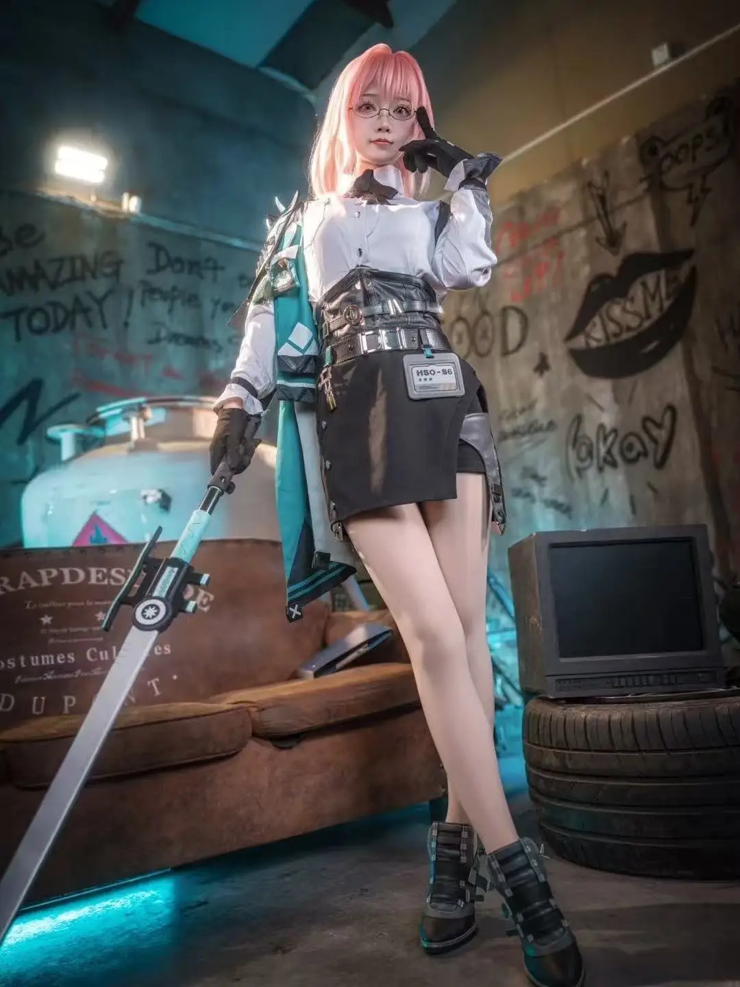 Tsukishiro Yanagi Cosplay Anime Spiel Zenless Zone Zero Cosplay Kostüm Rosa Langes Haar Rollenspiel Schuhe Halloween Zubehör