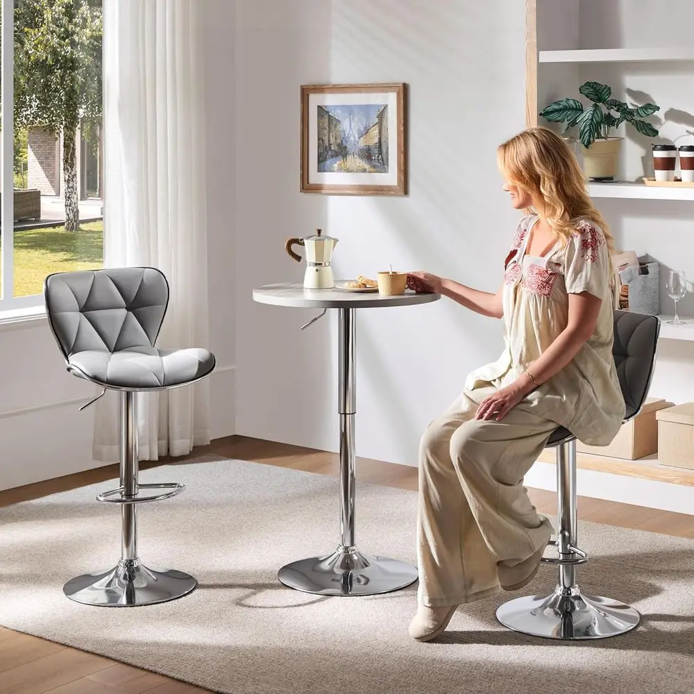 رمادي 360 °   طقم طاولة بار دوارة، ارتفاع قابل للتعديل، سطح MDF، قاعدة فضية لبيسترو ومقهى، قطعتان