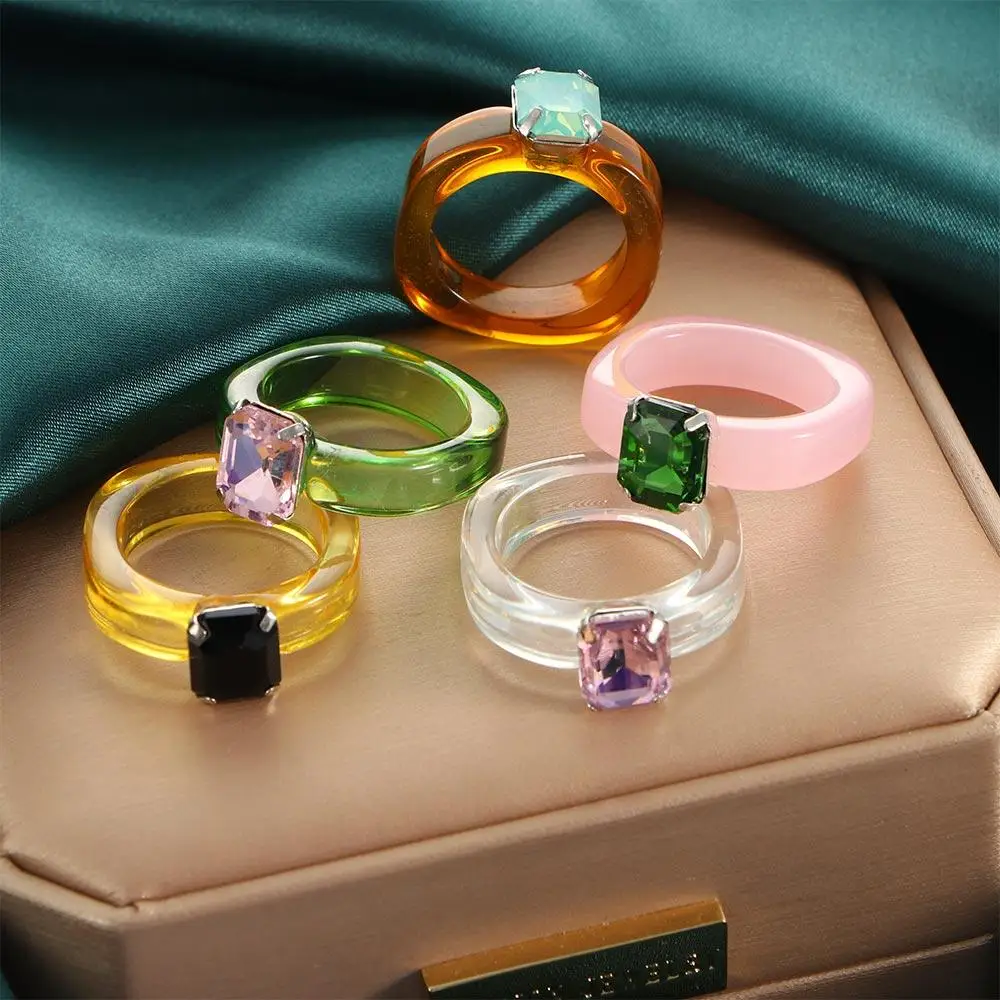 New Transparent Resin Acrylic Rhinestone Colourful Geometric Square Round Rings for Women Jewelry Party Gifts