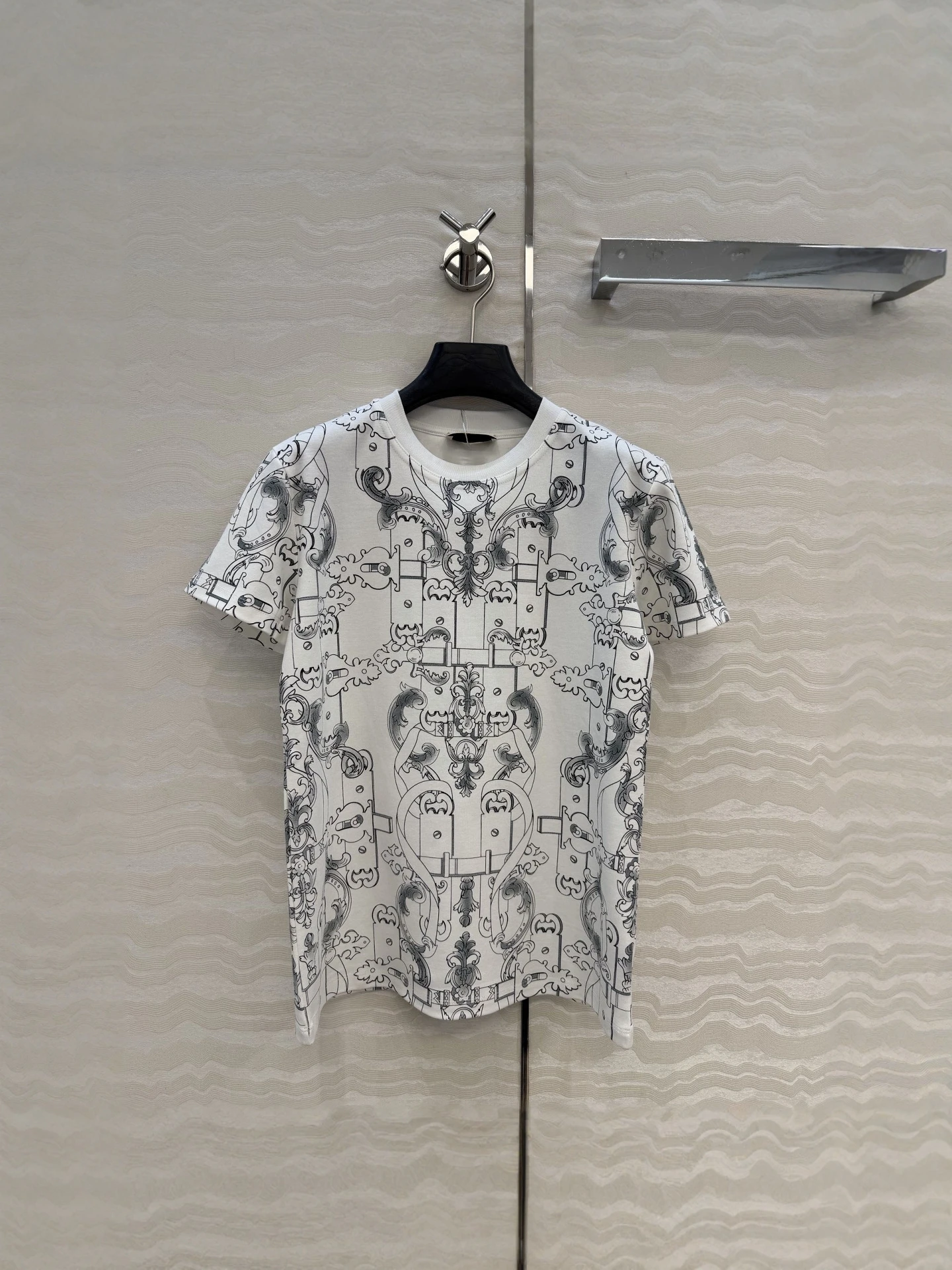 

Original Quali Spring Summer New Classic Chain Print round Ne ort Sve T-irt Women Casual Sle Loose Fit Cotton 00%