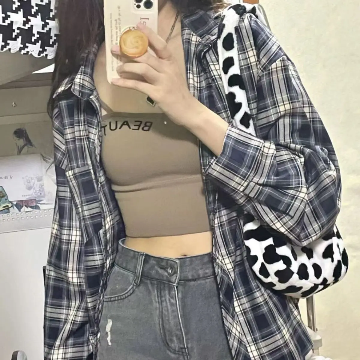 

Оригинальная универсальная клетчатая рубашка, женская свободная рубашка в корейском стиле, топы, клетчатая полосатая рубашка, блузка, топ больших размеров