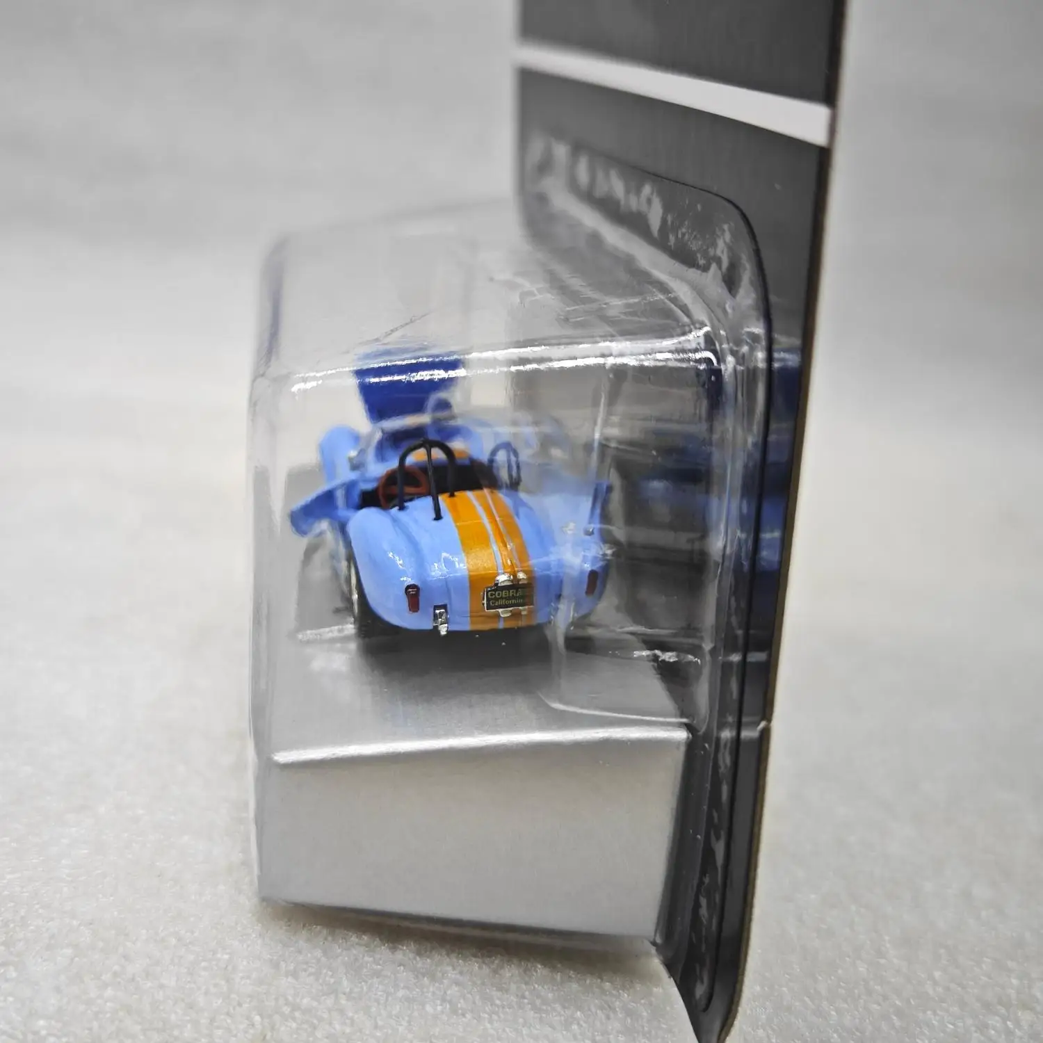 1:64 SHELBY COBRA 427 S/C #45 High Simulation Alloy Car Model Collectible Toy Gift Souvenir Display Ornament