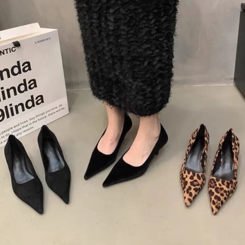 Bootschuhe für den Alltag: Warum diese eleganten Leoparden-Pumps meine tägliche Garderobe revolutioniert haben