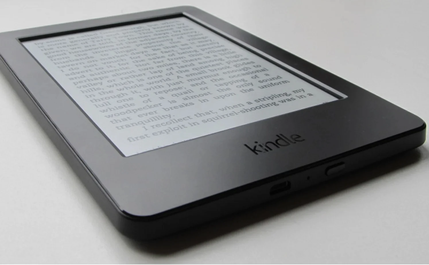 قارئات الكتب الإلكترونية 4GBKindle 7th مقاس 6 بوصات بدون إضاءة خلفية قابلة للتسجيل وشاشة حبر إلكتروني واتصال WIFI ولغات متعددة