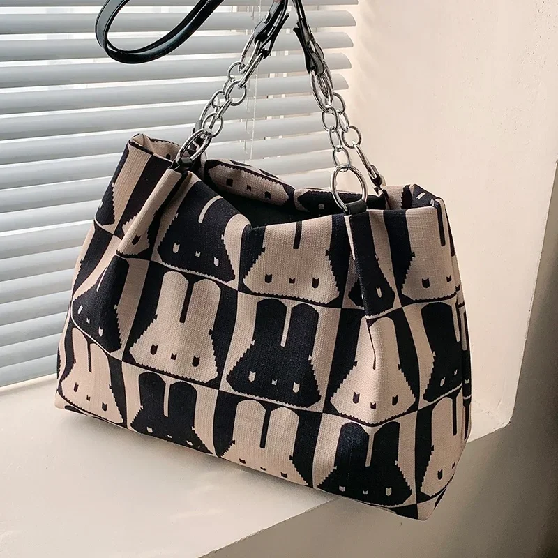 Canvas Shoulder Bag for Woman Rabbit Printing All-matching Shoulder Bag Popular Large Capacity Tote Bag