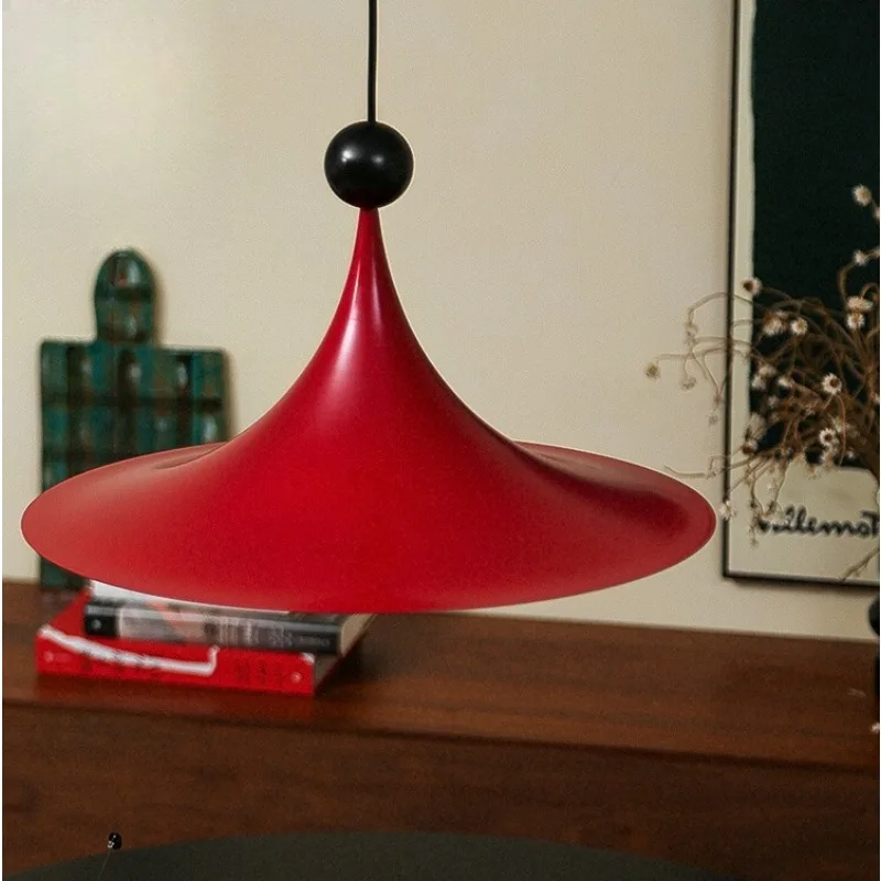 

Clown chandelier, cream wind restaurant chandelier, modern simple dining room table light, medieval retro flying saucer light