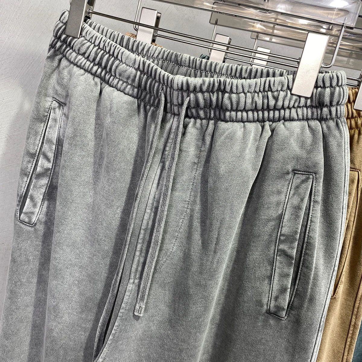 Pantalones de chándal holgados Vintage desgastados para hombres, pantalones deportivos con cordón versátiles, lavado de cera, teñido, High Street,