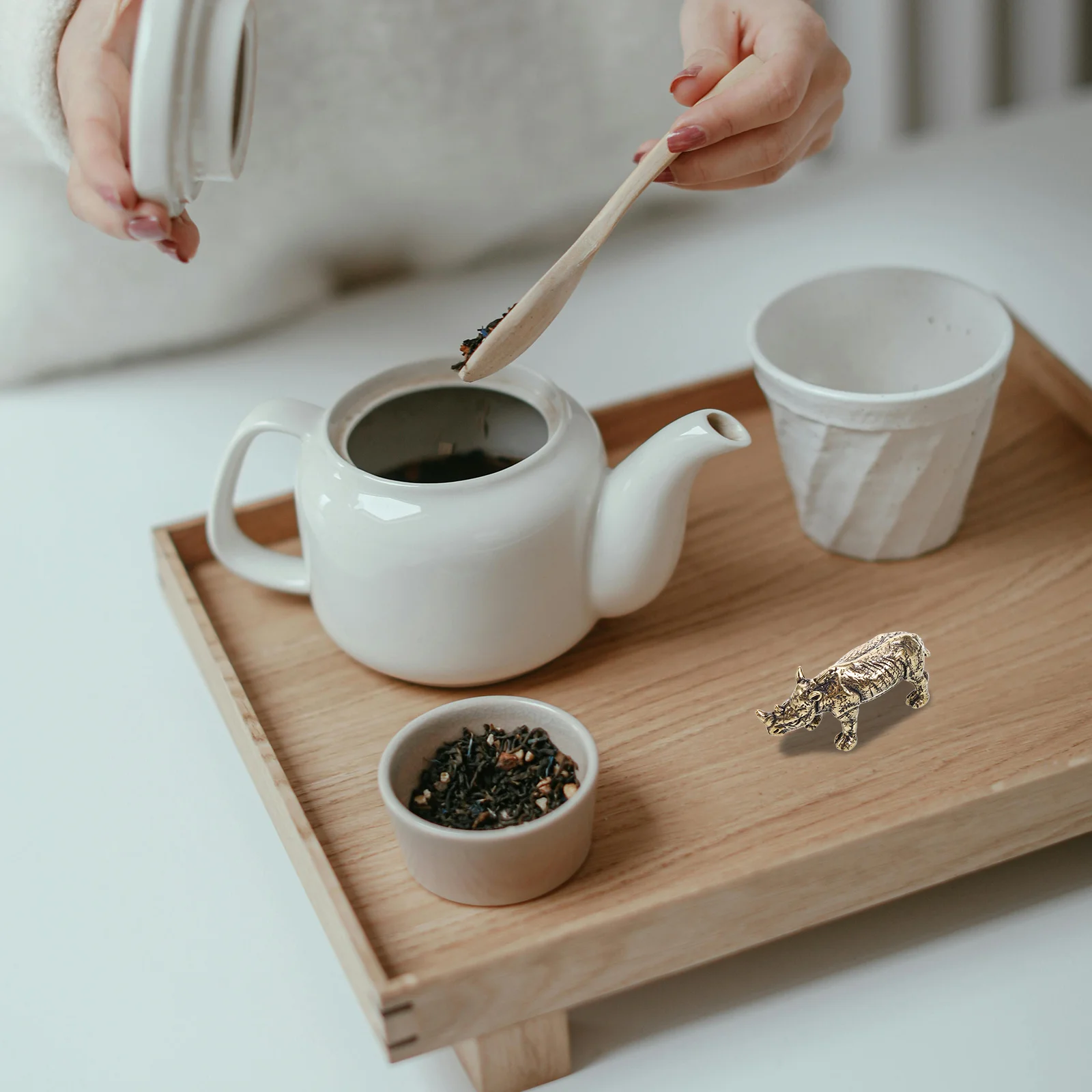 

Vintage Brass Rhinoceros Decoration Compact Size Desktop Small Desktop Brass Animal Statue Creative Miniature Ornament