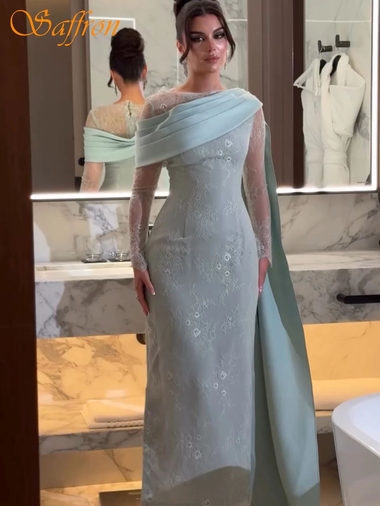 

Customized Straight Crew Neck Elegant Formal Evening Dress Classic Delicate Bespoke Occasion Gowns Fashion Modern Party Dress