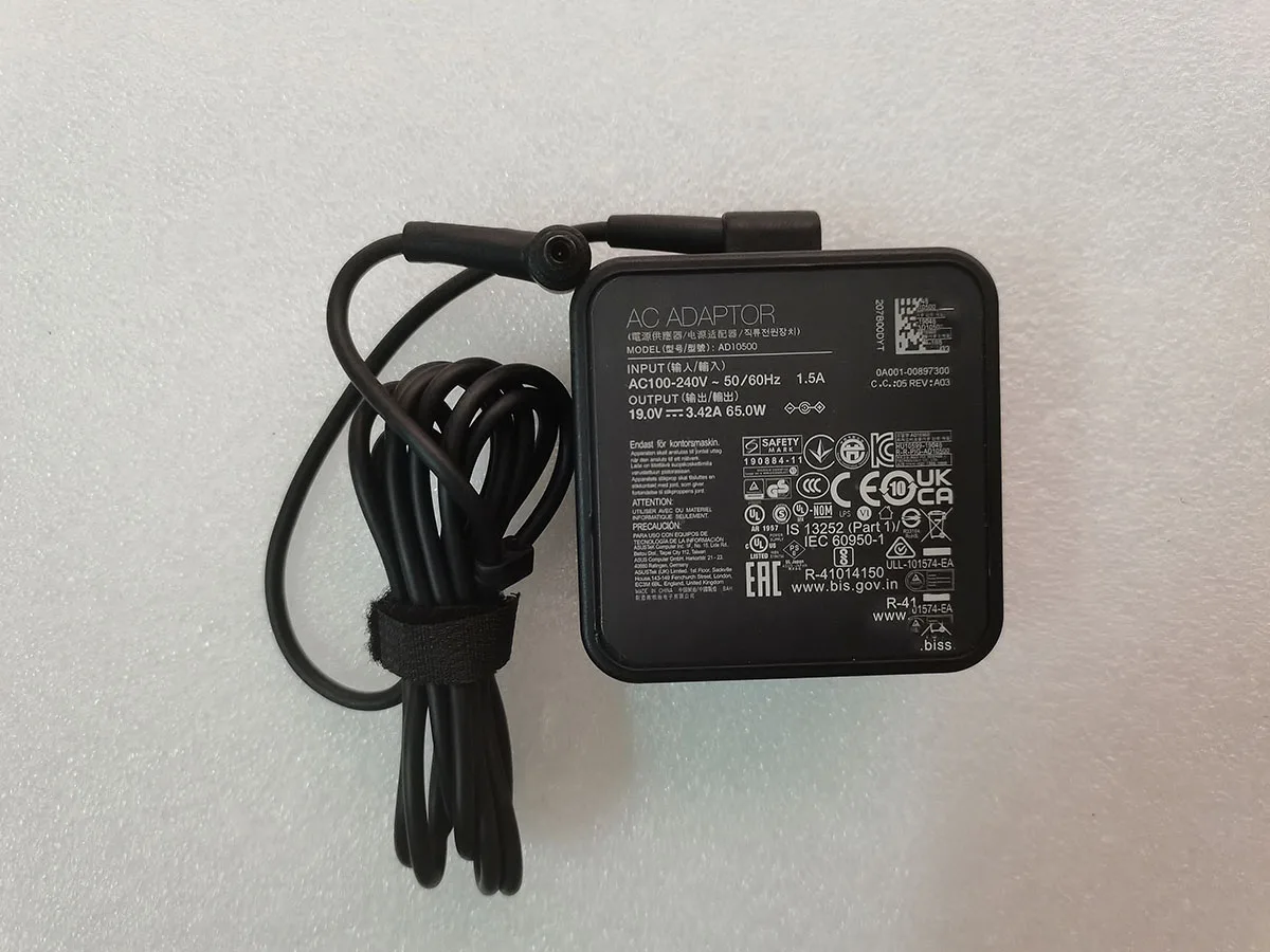 

Новый OEM адаптер переменного тока 19 В 3,42 А 4,5 мм 65 Вт AD10500 для ноутбука ASUS ExpertBook B1 B1500CEAE-BQ2778X