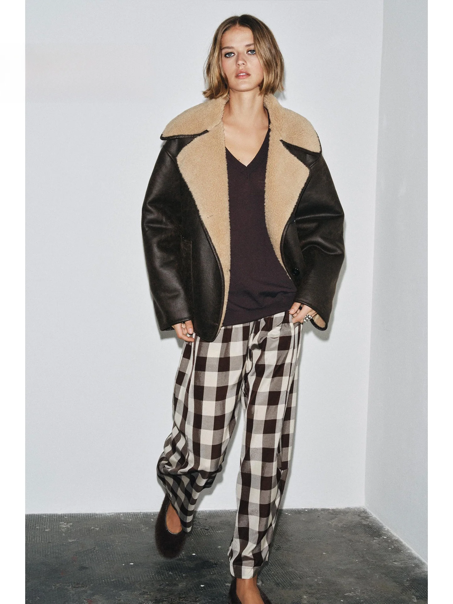 

ZapRha Fall 2025 Double-Sided Fce-Lined Long Sve Jaet Women's Warmth Outerwear Casual Loose Fit Windproof Button Closure