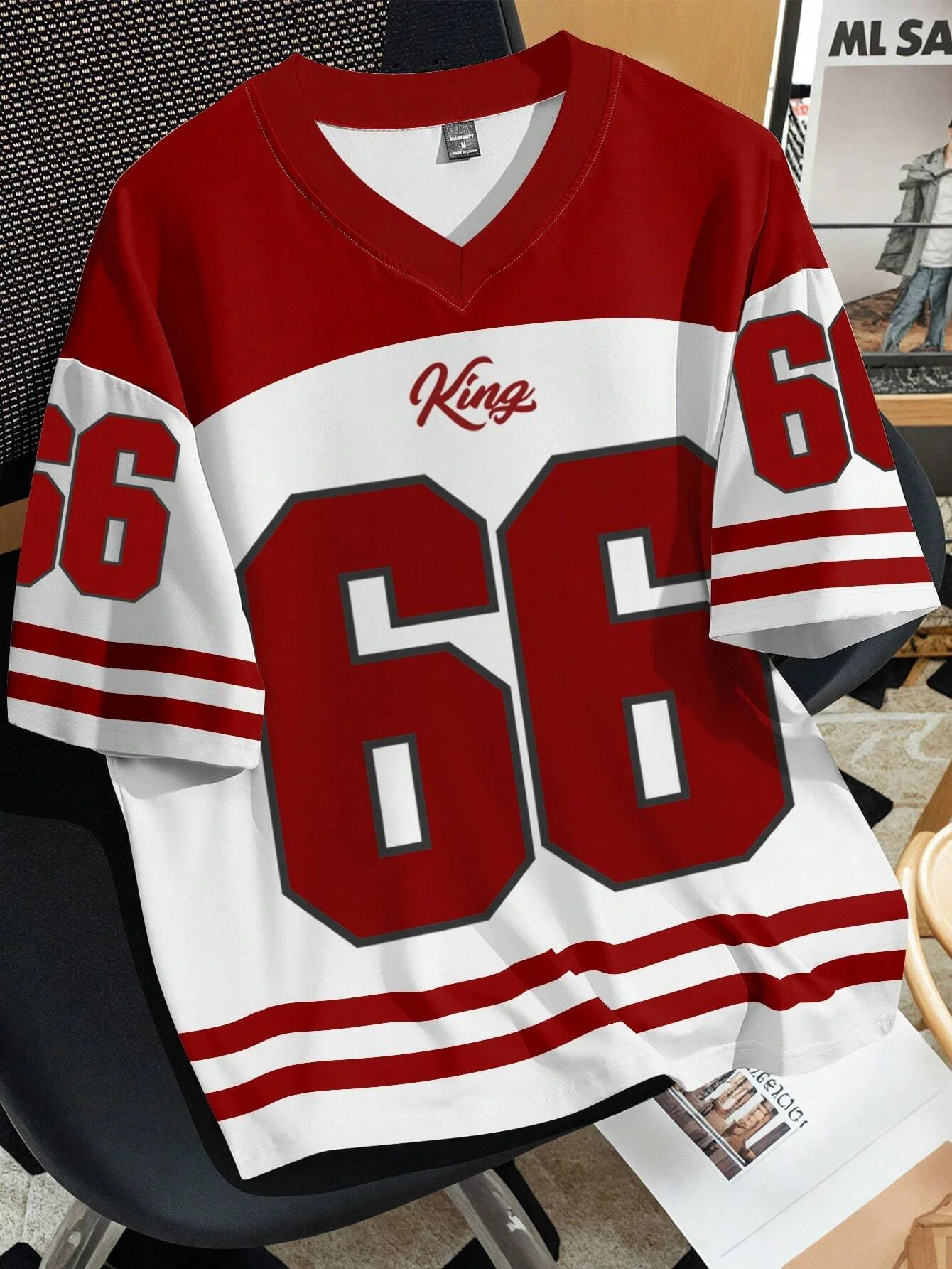 2025 T-shirt in jersey con scollo a V a maniche corte stile sportivo retrò T-shirt sportiva con scollo a V da uomo asciugatura rapida comoda e traspirante