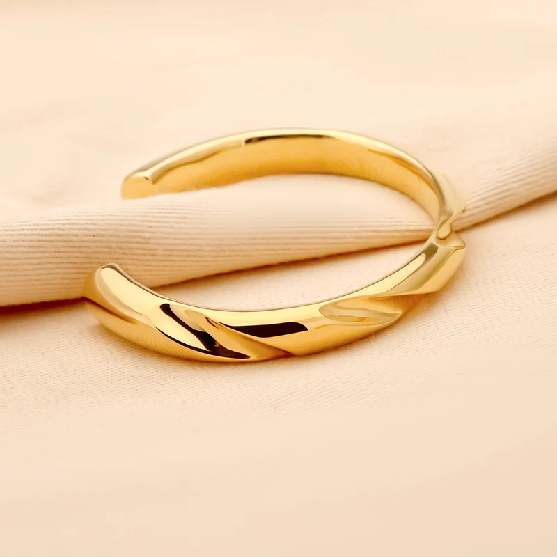 VAROLE Contorted Groove Bracelet For Women PVD 18K Gold Color Bangles Fashion Jewelry Friends Gifts Pulseras