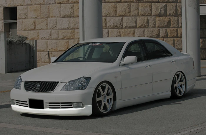 for  03-08 Crown GRS18 ING Style Front Half Spoiler