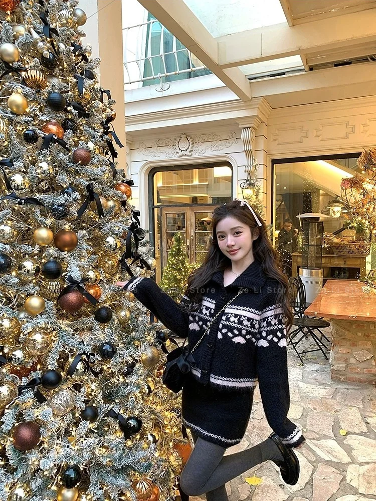 Ladies' Knitted Sweater and Skirt Set Long Sleeve Fair Isle Pattern Lazy Style Fashionable Two-Piece Winter Spring Outfit