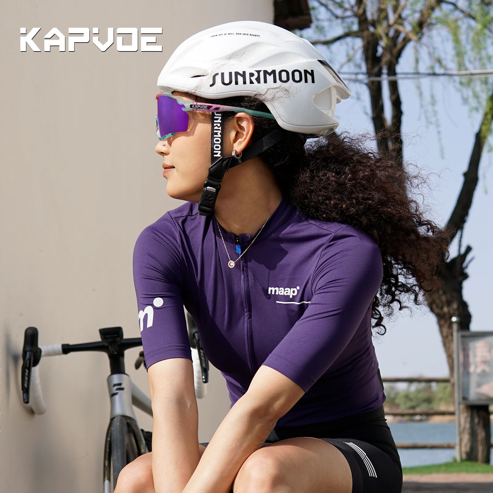 KAPVOE New Photochromic Cycling Glasses Men Women Clear Mountain Bike Sunglasses MTB Bicycle Riding Sports Triathlon Running