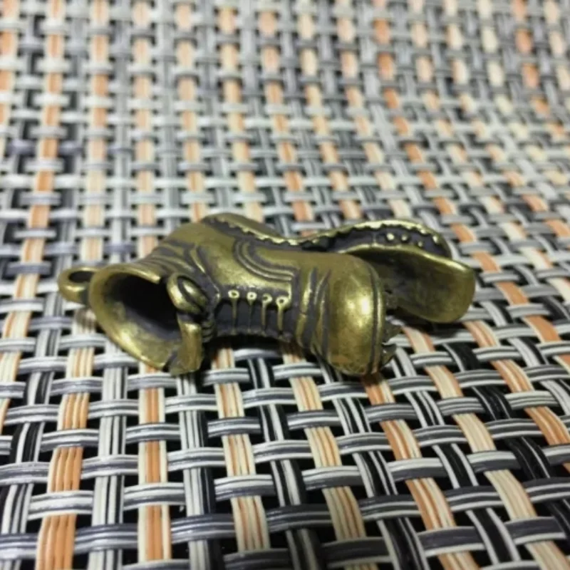 Old Rare Collectible mini Chinese Handwork Brass Boots Shoes Statue hanging ornament