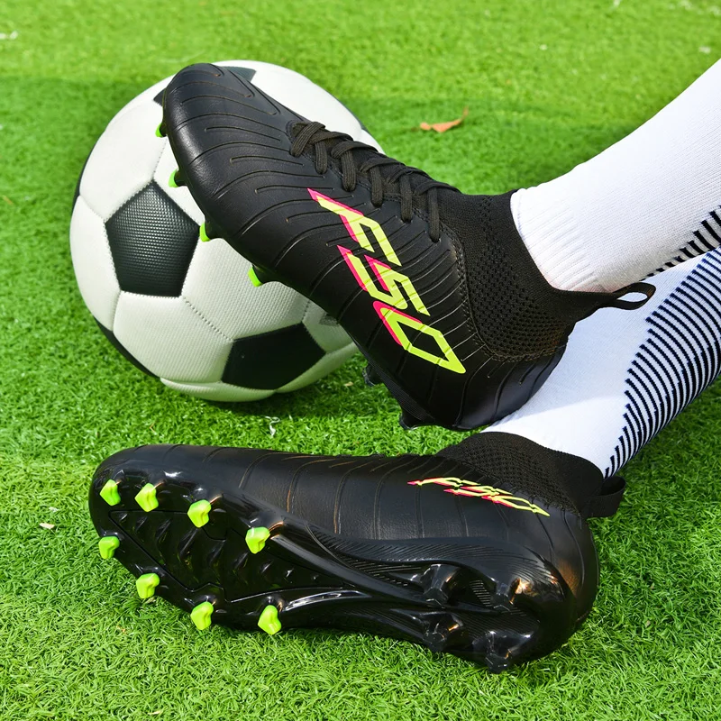 

HIgh-Top Men's Best Quality Soccer Shoes Professional Training Durable Football boots Outdoor Grass Anti-Slip Soccer Shoes