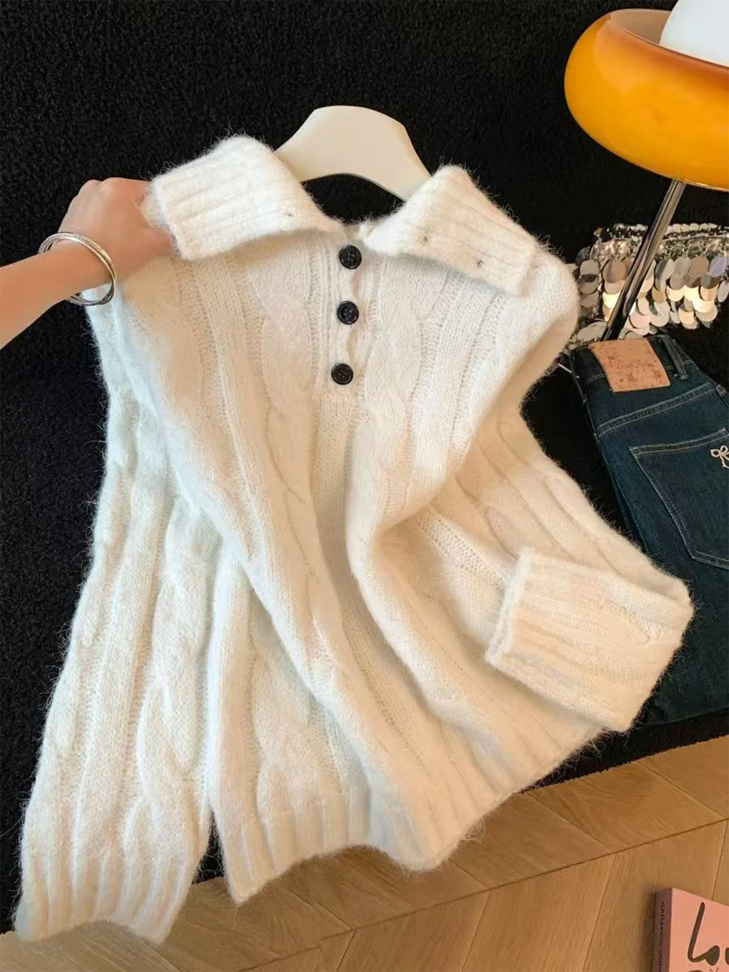 

Winter Women's Knitted Sweater Thiened Loose Twist Collar Soft Comfortable Base Layer irt Korean Sle Commute Faion