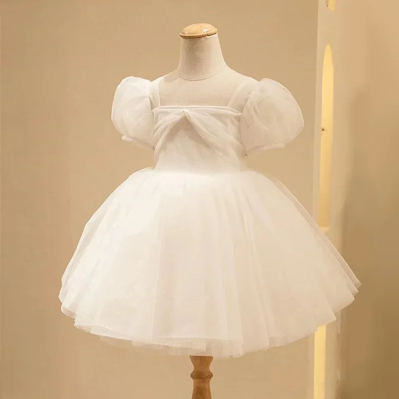 Customized Solid Sweet Girls Junior Bridesmaid Dresses Mesh Design Puff Sleeve Kids Birthday Gowns Ball Gowns Elegant Flower Gir