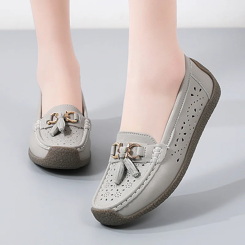 New Women Flats Shoes Genuine Leather Shoes Ballet Flats Ballerines Flats Walking Hollow Out Breathable Women\'s Moccasins