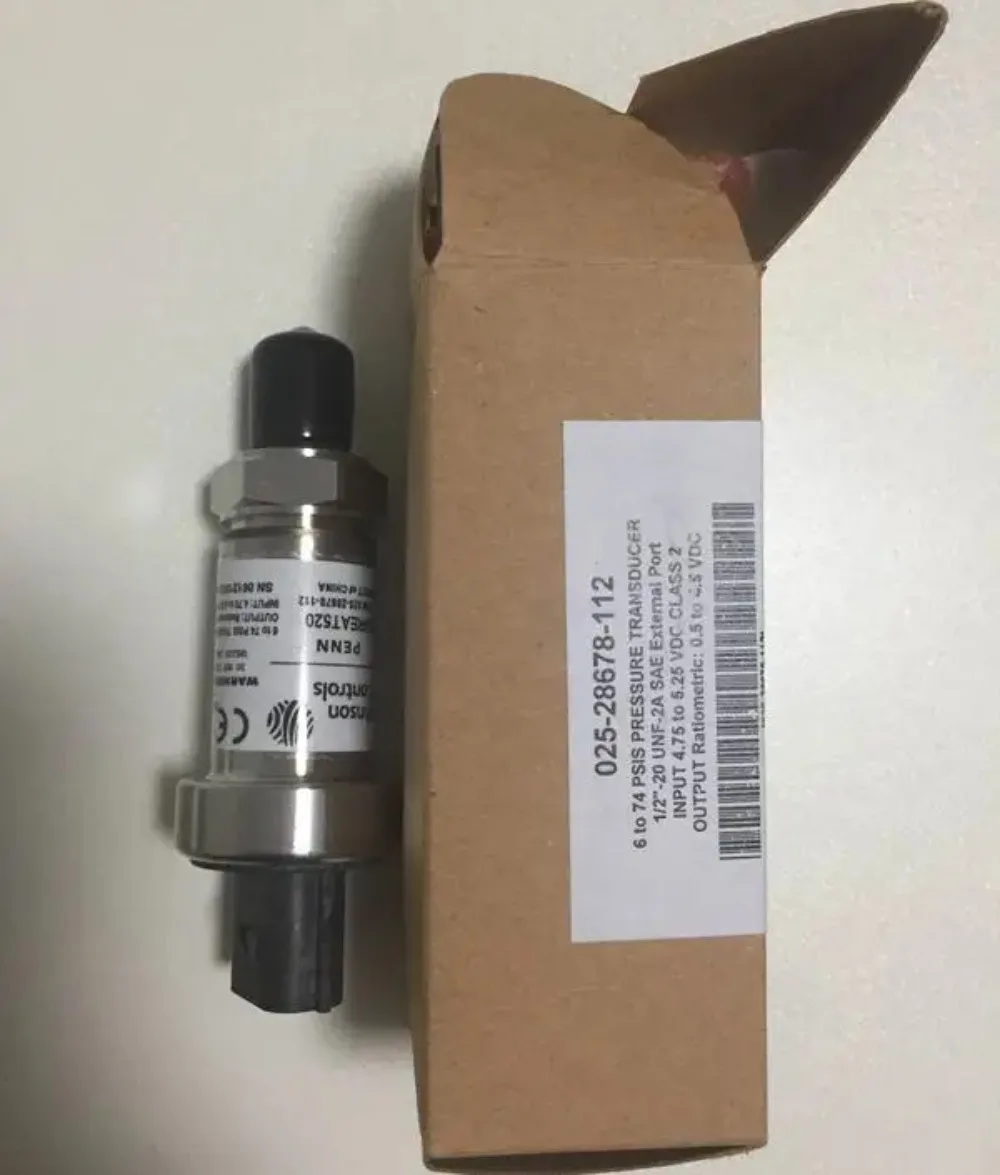 Refrigerator Compressor Parts Chiller Parts Pressure Transducer 025W28678-115