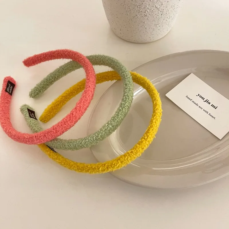 Winter Candy Headbands White Red Yellow Green Blue Plush Hairbands for Women Hair Accessories Girls Fashion Daily Headwear