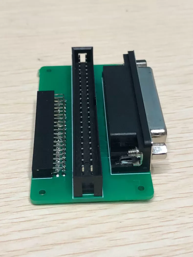 SCSI Hard Drive Adapter Board; It Allows SCSI Drives With DB25 Or 40-Pin Interfaces To Be Adapted For Use As 50-Pin SCSI Drives