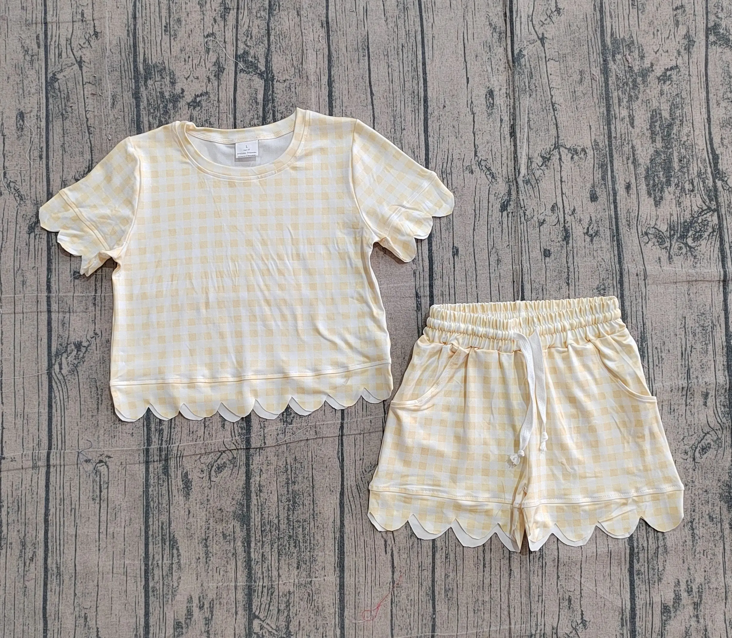Wholesale Baby Girl Short Sleeve Plaid Shirt Pockets Shorts Yellow Plaid Set Kids Girls Clothes Children Toddler Summer Outfit