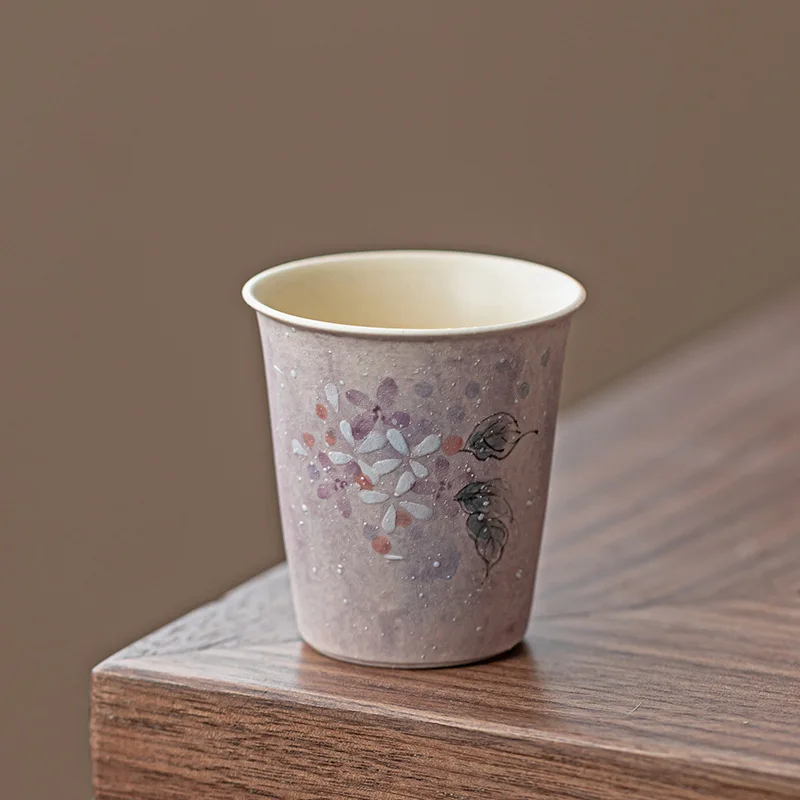 

Hand-painted Hydrangea Ceramic Owner's Small Tea Cup, Gongfu Tea Set, Fresh and Exquisite Afternoon Tea Cups Exquisite Mugs