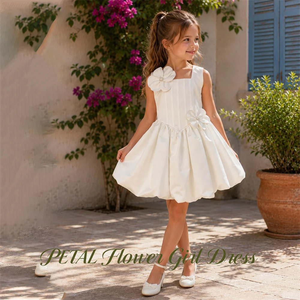 Petal Bow At Back Princess Girls Dress Floral with Flowers Kids Birthday Party Dress Off White Tutu Fluffy Prom Gown Customized