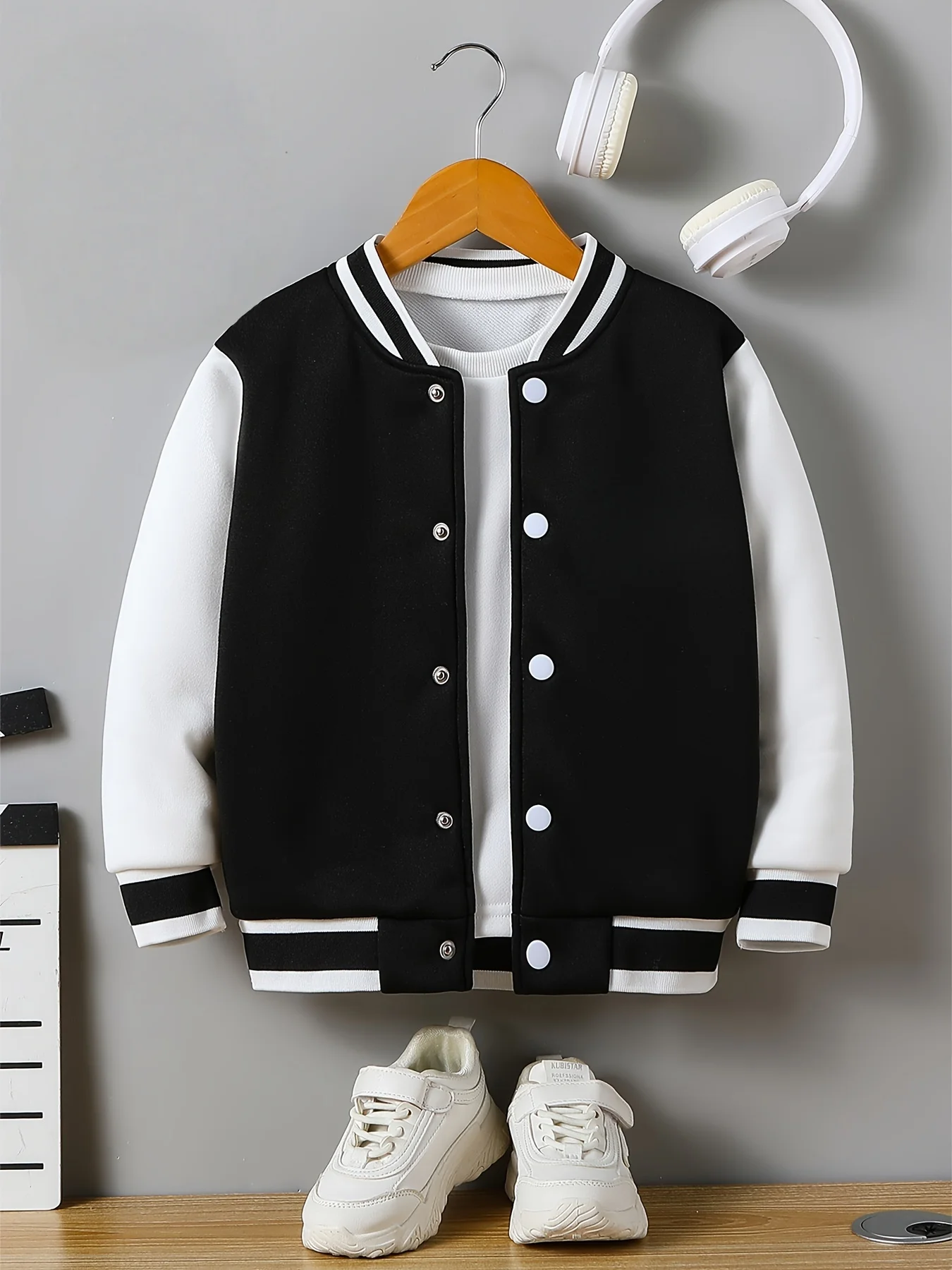 Children's baseball jersey, Thanksgiving bow chicken with pocket, holiday party, back print. The child's gift