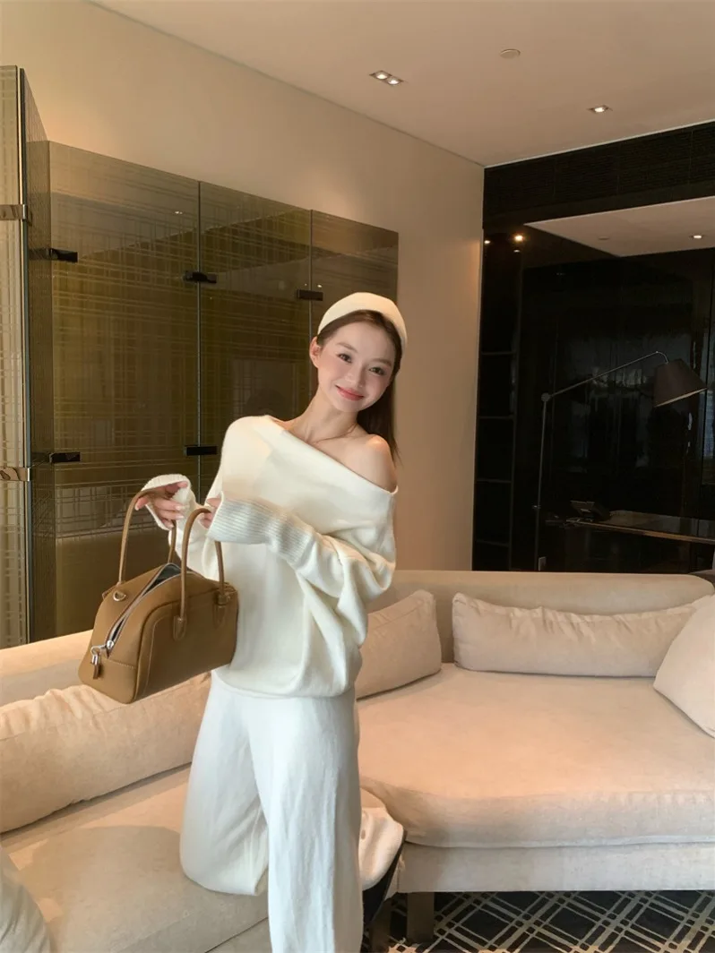 

Laid-back Style Long Sleeve Knitted Sweater Set High Waist Wide Leg Pants Two Piece Set Women's Fashion Early Spring Ensemble