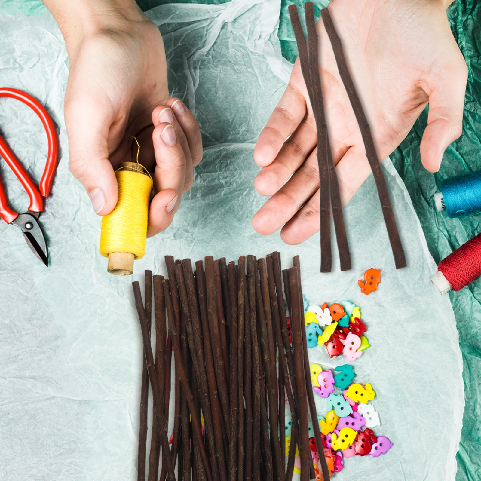 

50Pcs Wood Twigs Sticks Natural Craft Supplies for DIY Handmade Photo Props Rustic Wedding Decoration Garden Canes 4ft